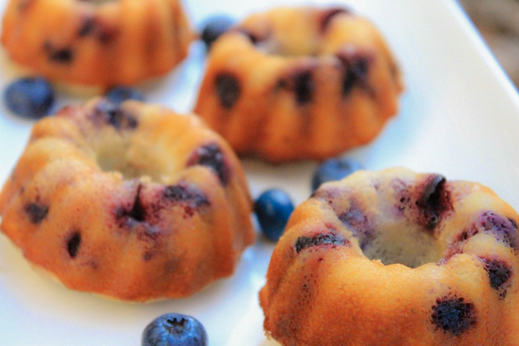 Blueberry lemon mini-bundts (3 of 6)