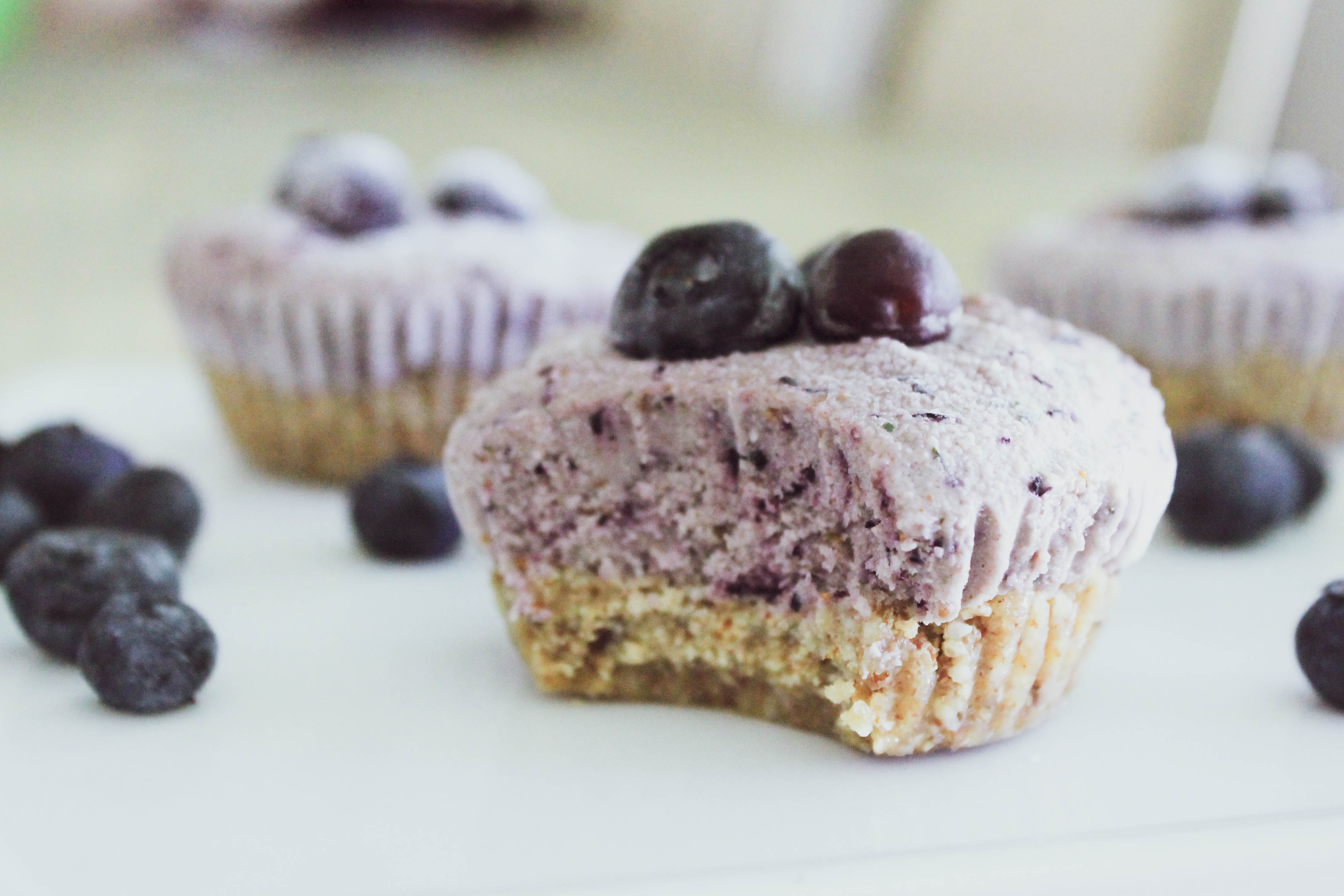 No Bake Blueberry Lemon Cheesecake Bites